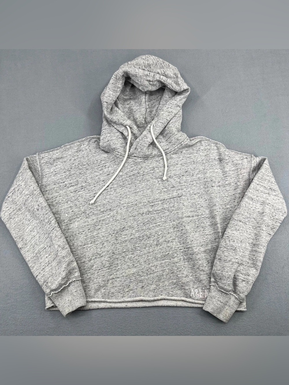 Abercrombie & Fitch Women’s Gray Pullover Cropped Hoodie Raw Hem A&F NY Size XS